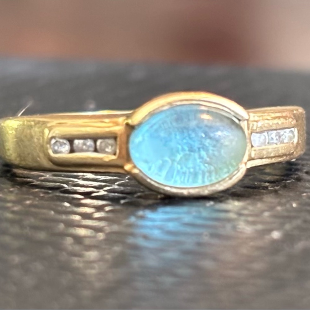 Elegant 14k  Gold and  light Blue tourmaline Stone Ring  sz 7